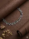 Necklace02.webp