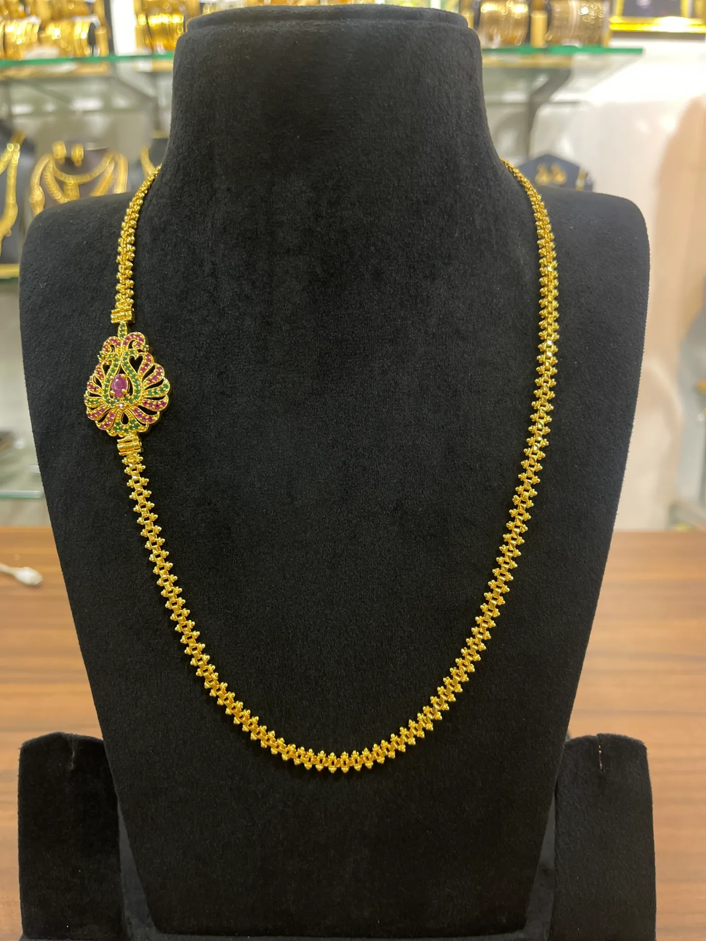 Exquisite Mogappu Necklaces | Traditional Side Pendent Chains MGP 29