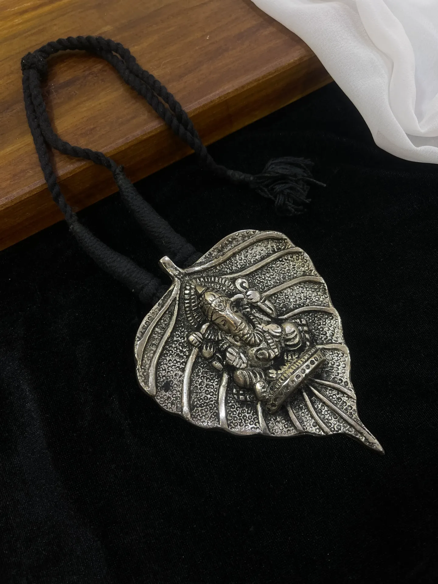 Vinayagar Pendent With Chain -N149