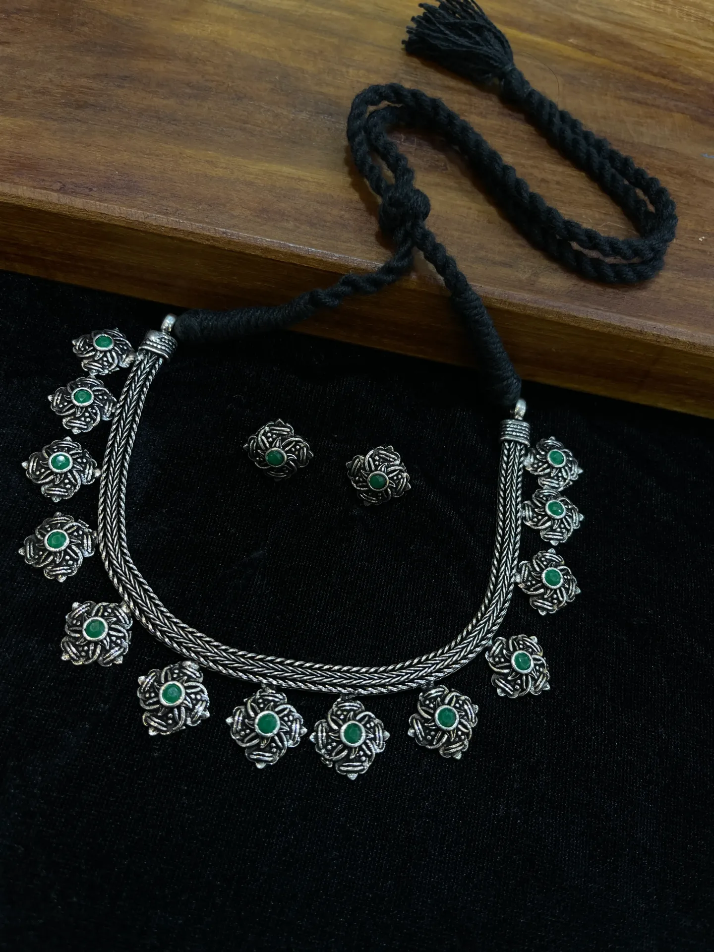 [Necklace 156] Green Stone Oxi Necklace -N156