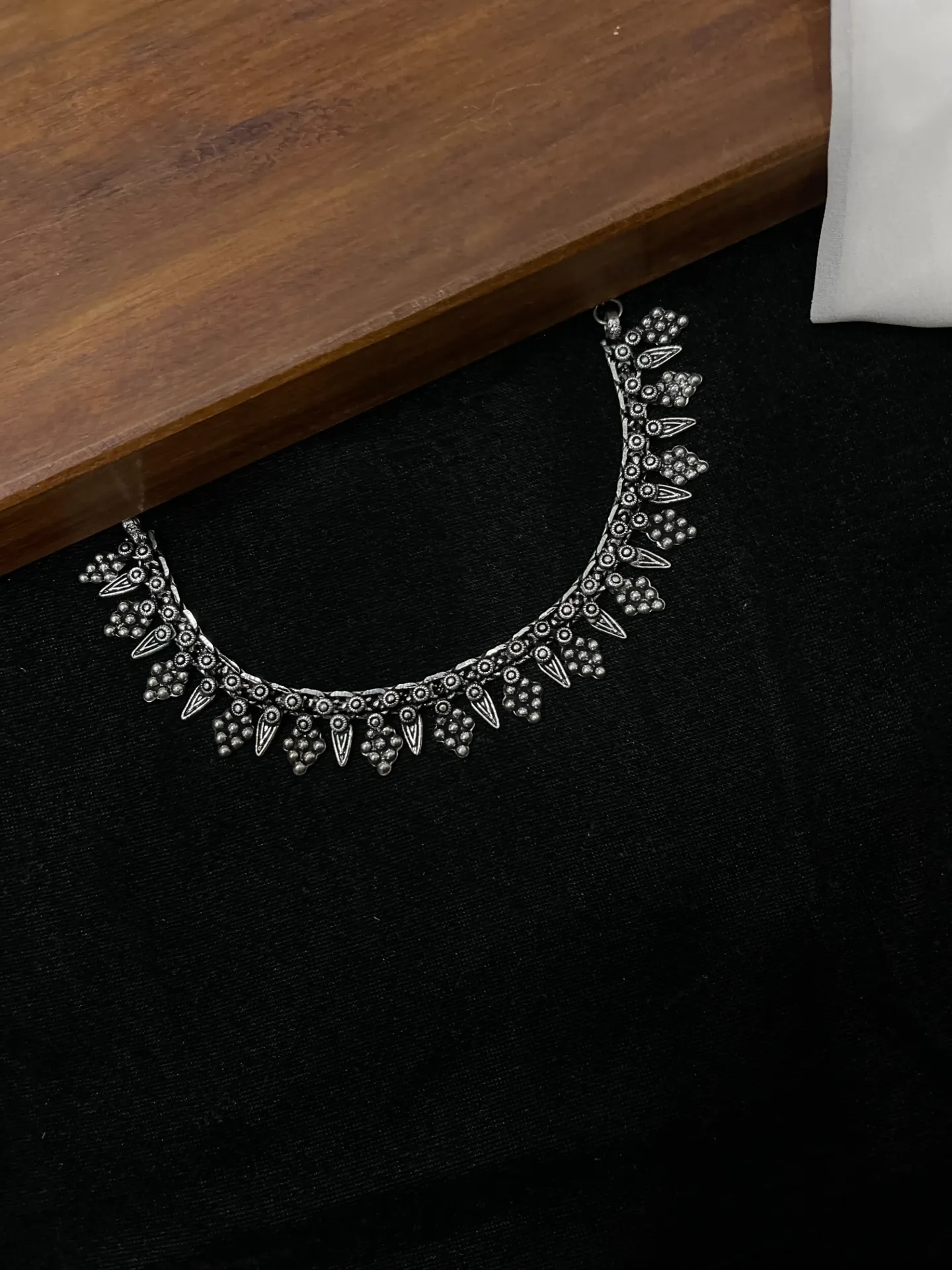 Chakra Design Silver Oxi Necklace -N166