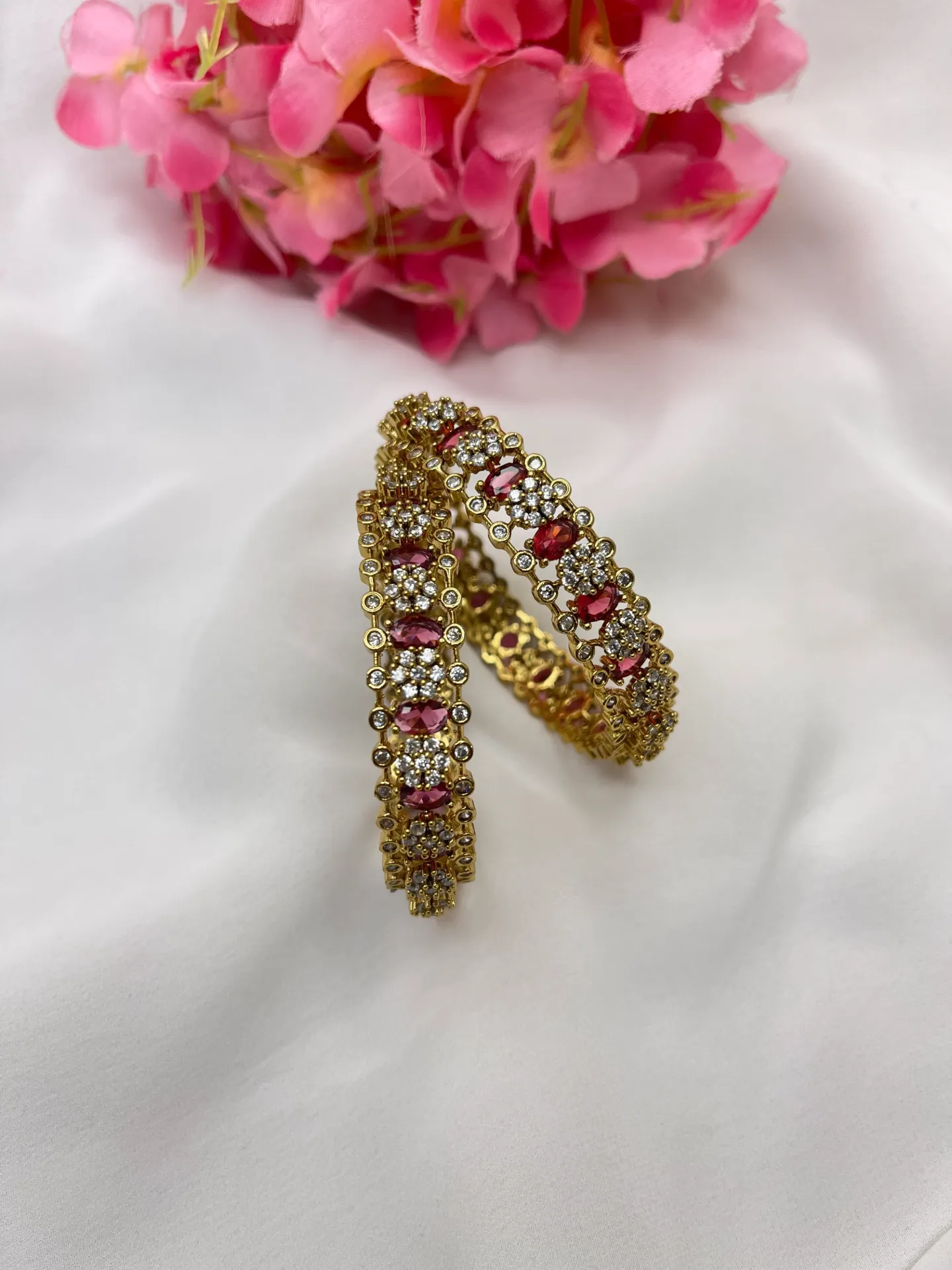 [B21 2.4] Floral Design Bangles -B21 (2.4)