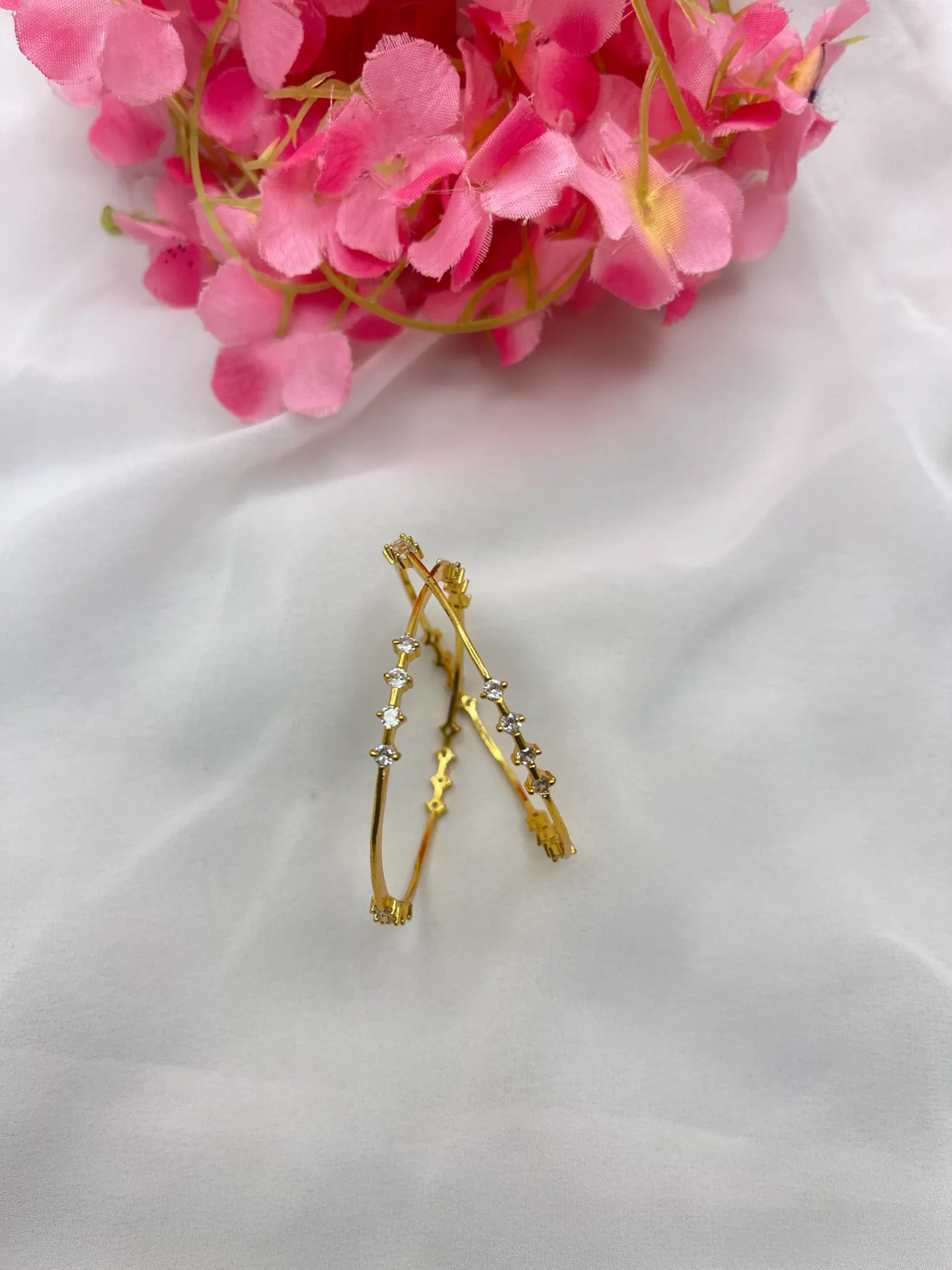 [B41 2.4] Gold Plated White Stone Bangles -B41 (2.4)