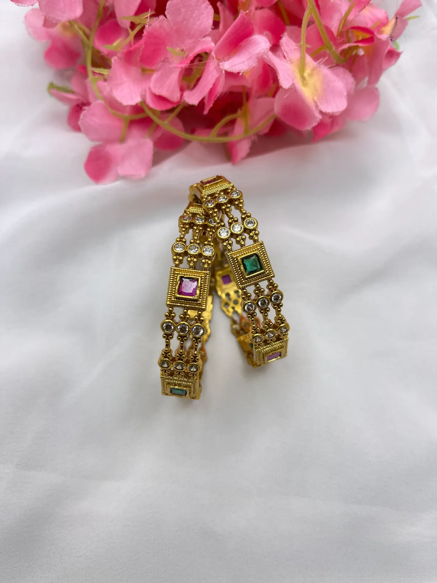 [B66 2.4] Gold Plated Stone Bangles -B66 (2.4)