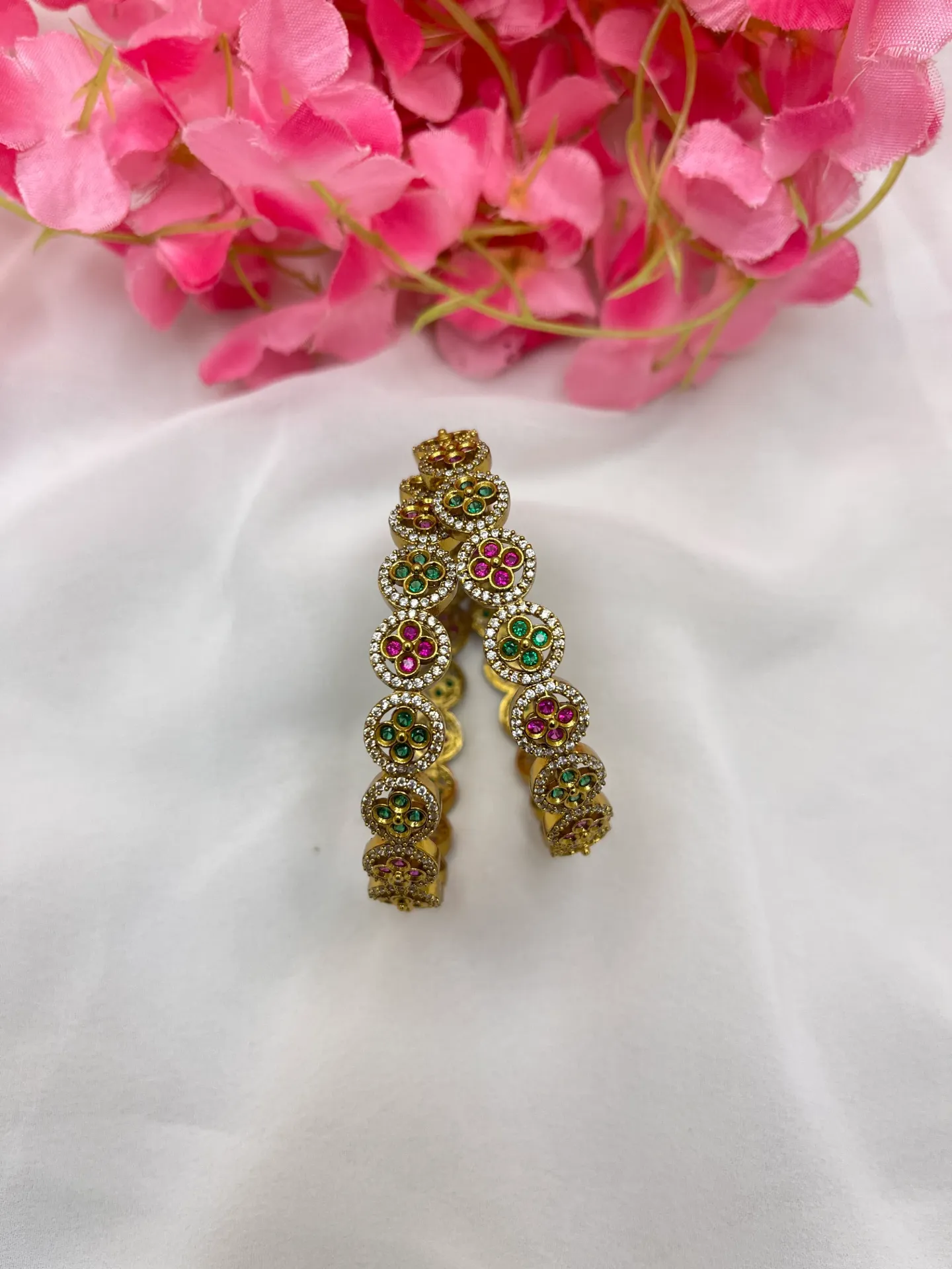 Flower Design Bangles -B98