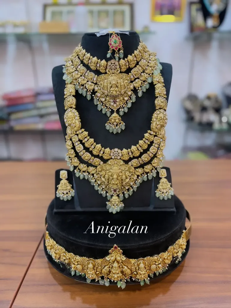 [BD Antique 01] Imperial Multi-Layer Antique Wedding Collection