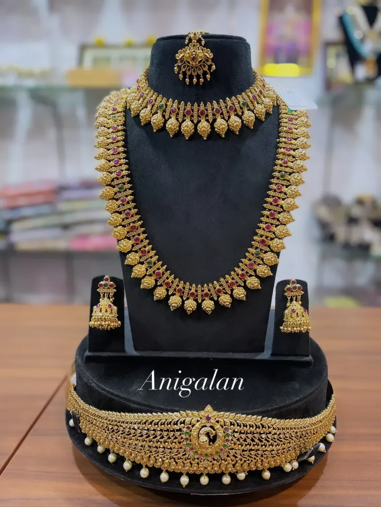 [BD Antique 10] Kerala Traditional Mull Haram Set