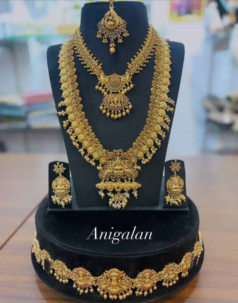 [BD Antique 34] Traditional Lakshmi Coins