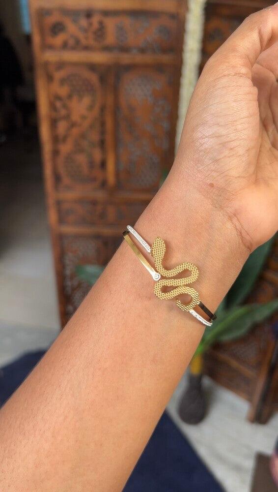 Bracelet - gold