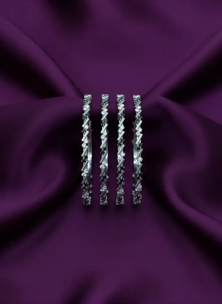 [B194 2.4] 4 Bangles Set -B194 (2.4)
