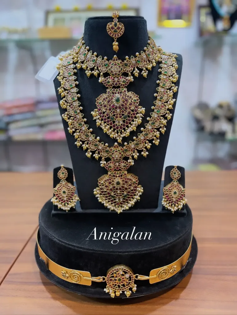 [BD Antique 38] Heavy Kemp Matte Gold With Pearl Droplets