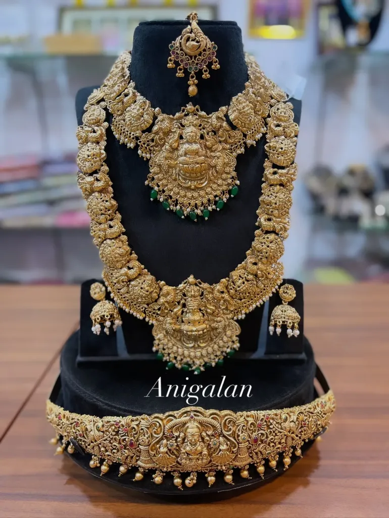 [BD Antique 42] Traditional Gold-Plated South Indian Bridal Set