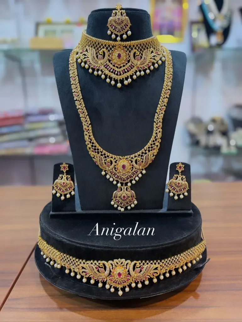 [BD Antique 49] Peacock White Stone Bridal Set