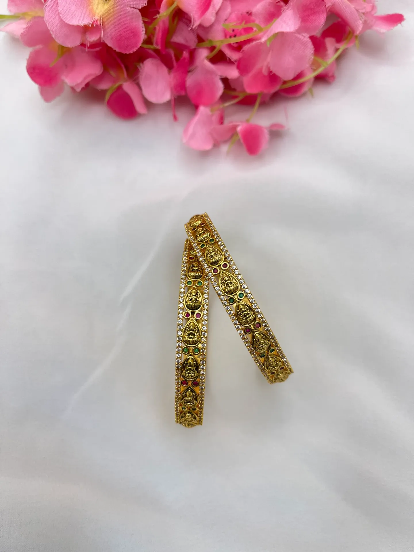 [B239 2.4] Lakshmi Design Bangle-B239 (2.4)
