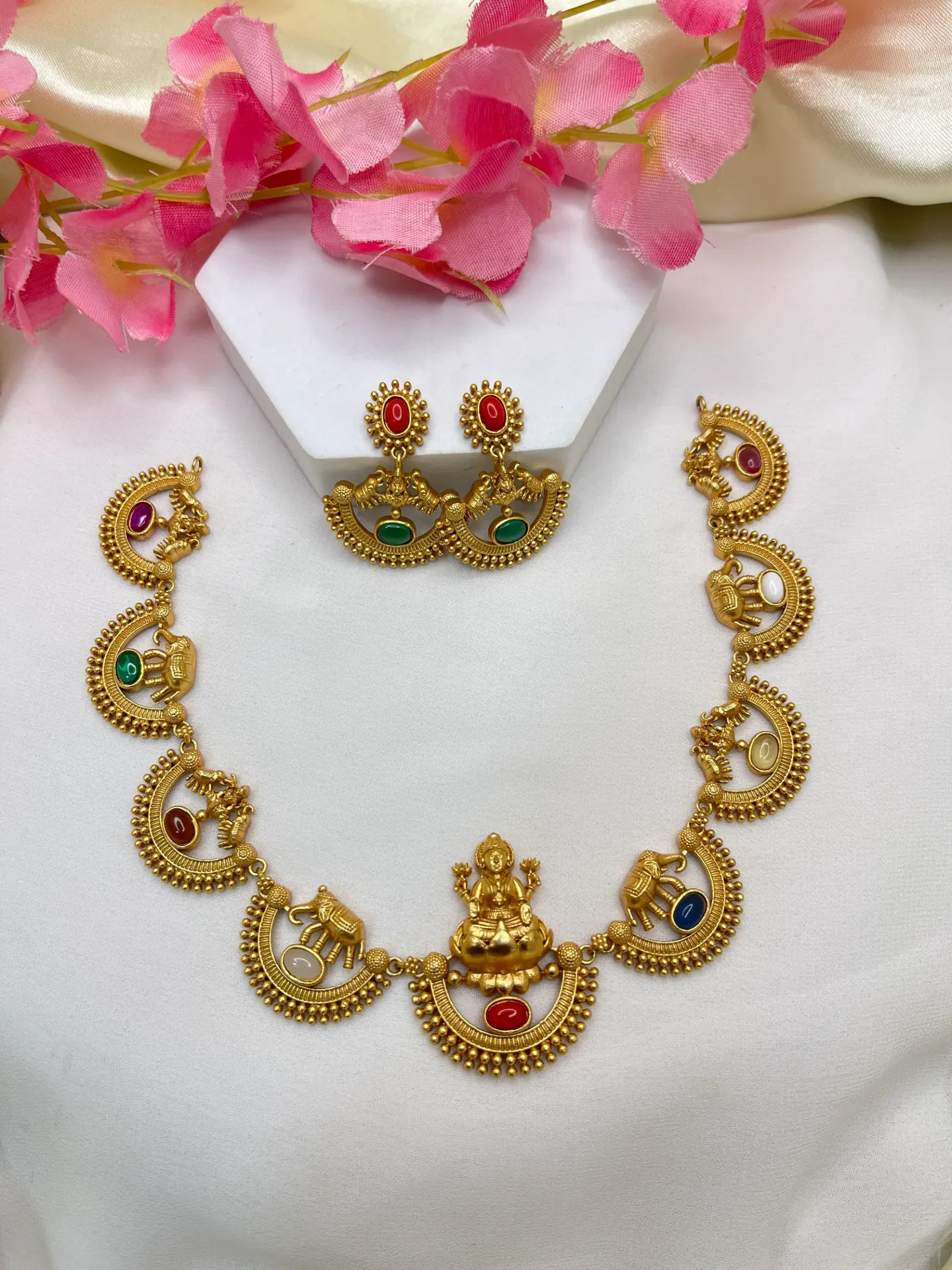 Temple Design Necklace -N187