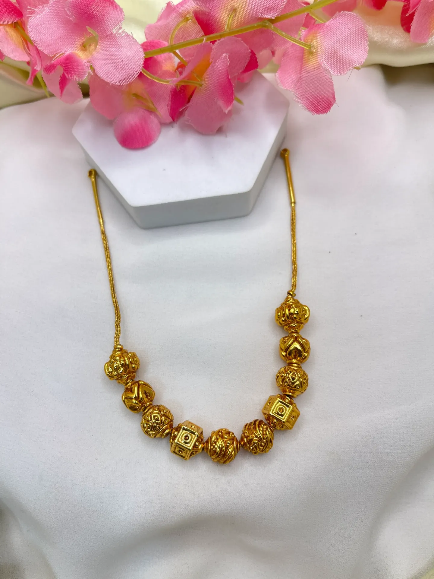 Ball Necklace -N190