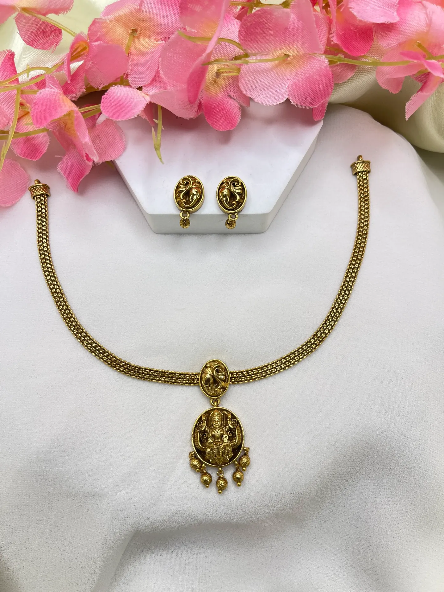 Temple Design Antique Necklace -N221