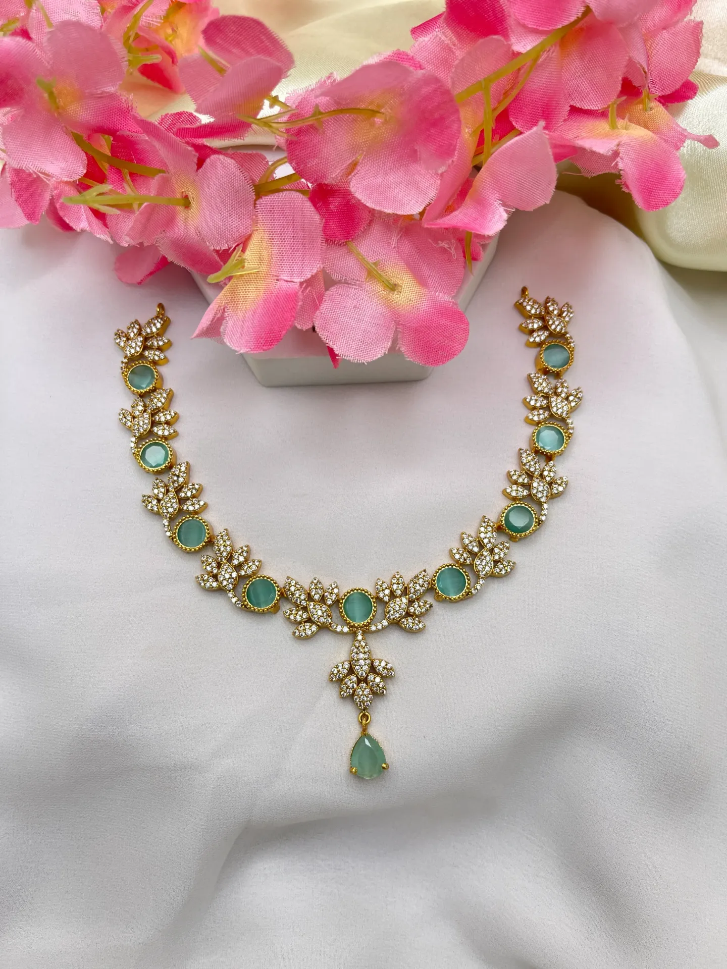 Loyal Design Necklace-N230