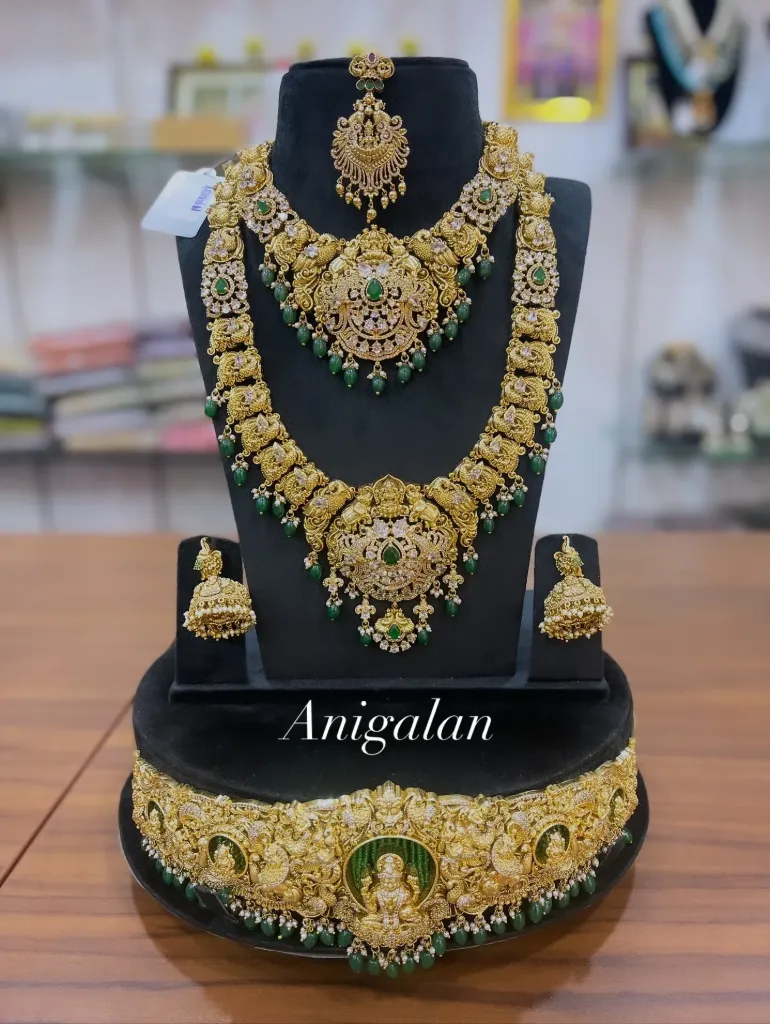 [BD Antique 75] Exclusive Gold Plated Lakshmi Design With Green Beads