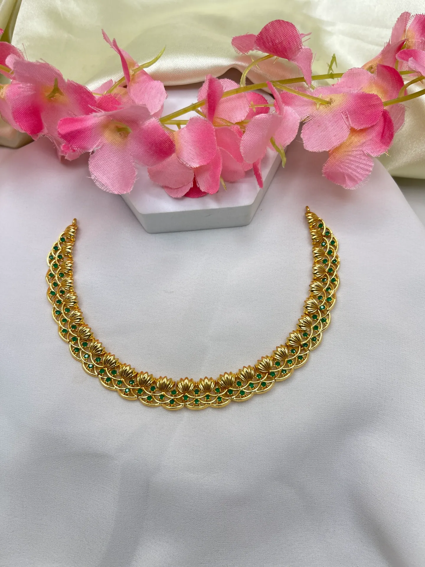 [Necklace 251] Lotus Design Necklace -N251