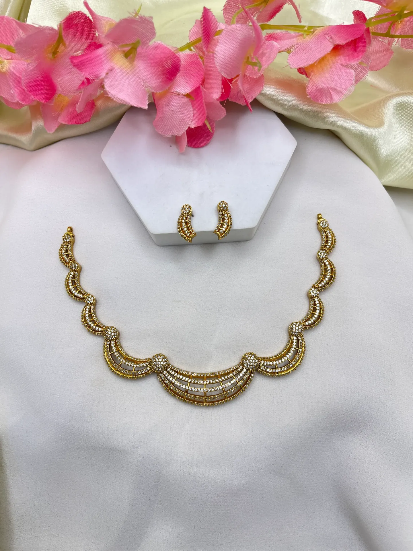 Cresent Moon AD Necklace-N252