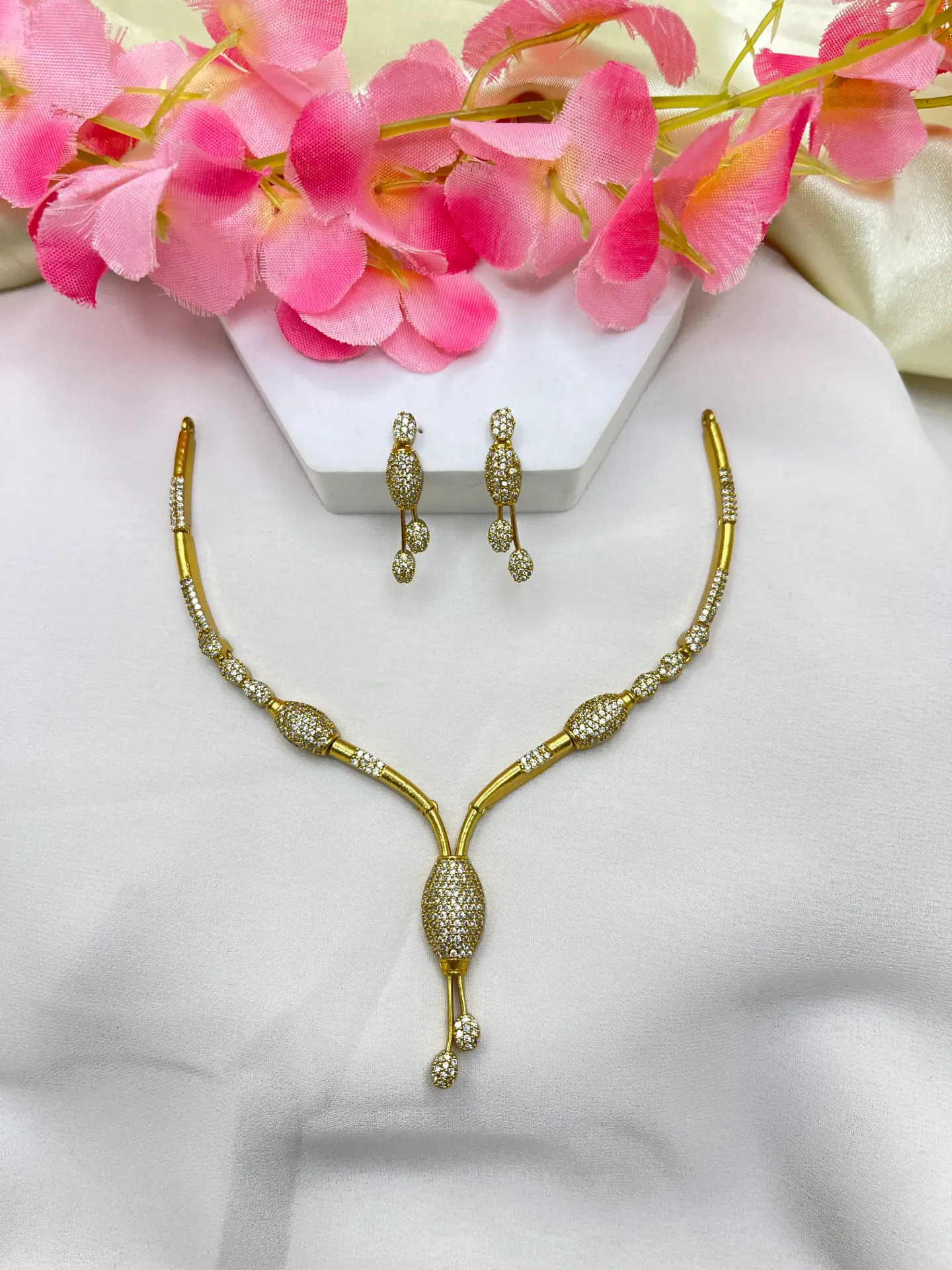 Elite Crystal Drop Necklace-N260