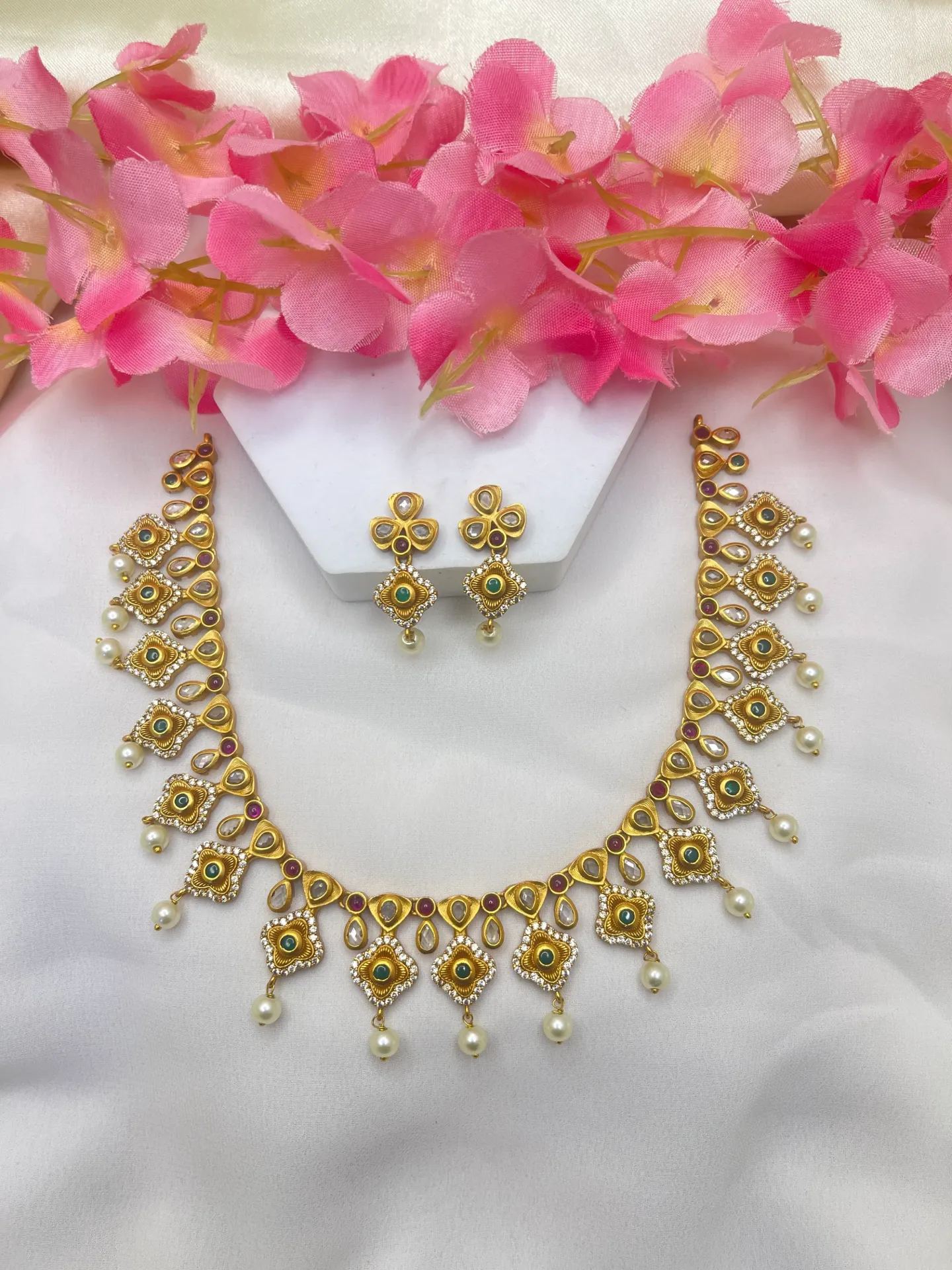 Antique Pearl Necklace-N283