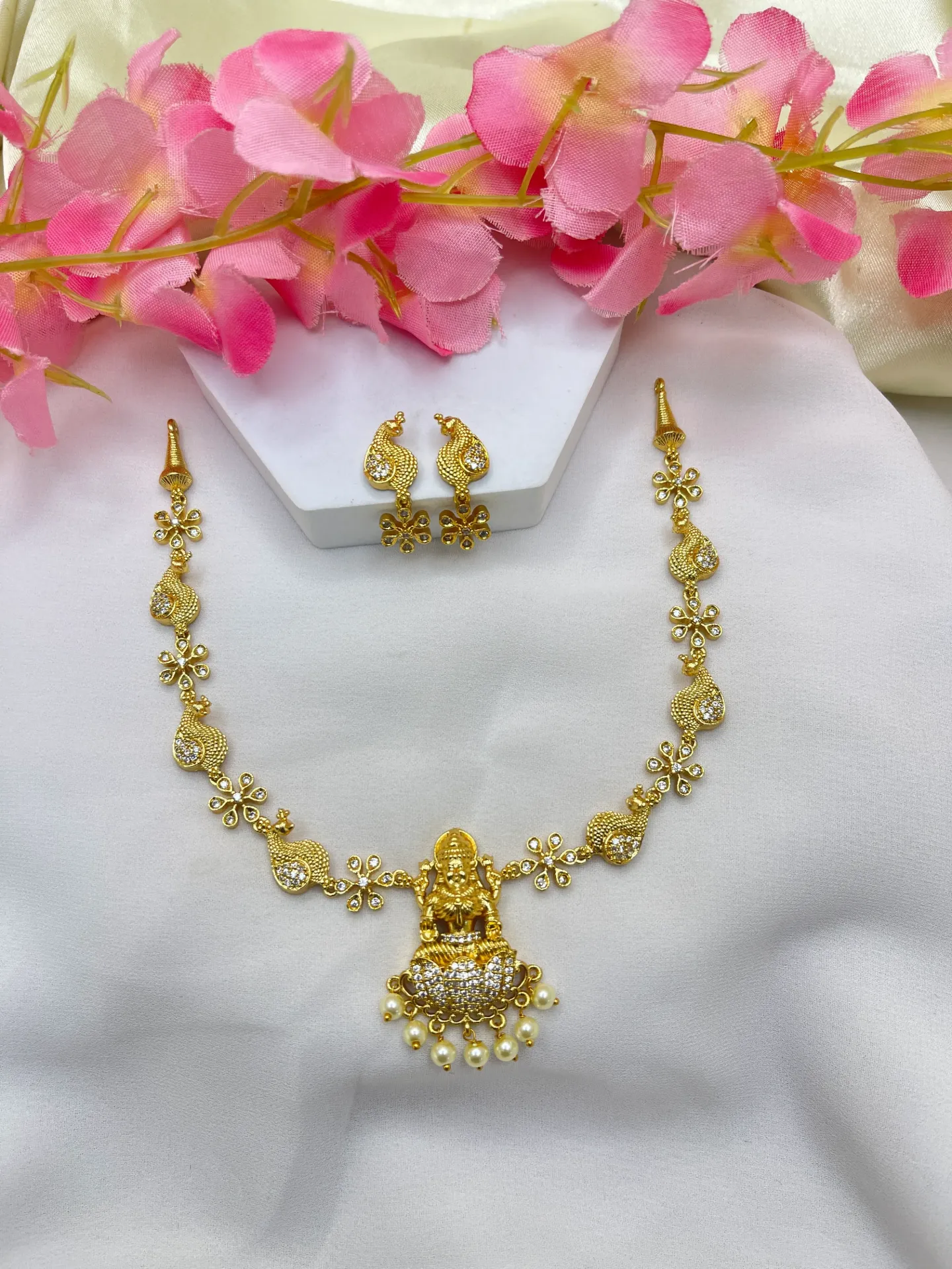 Peacock And Lakshmi Necklace -N293