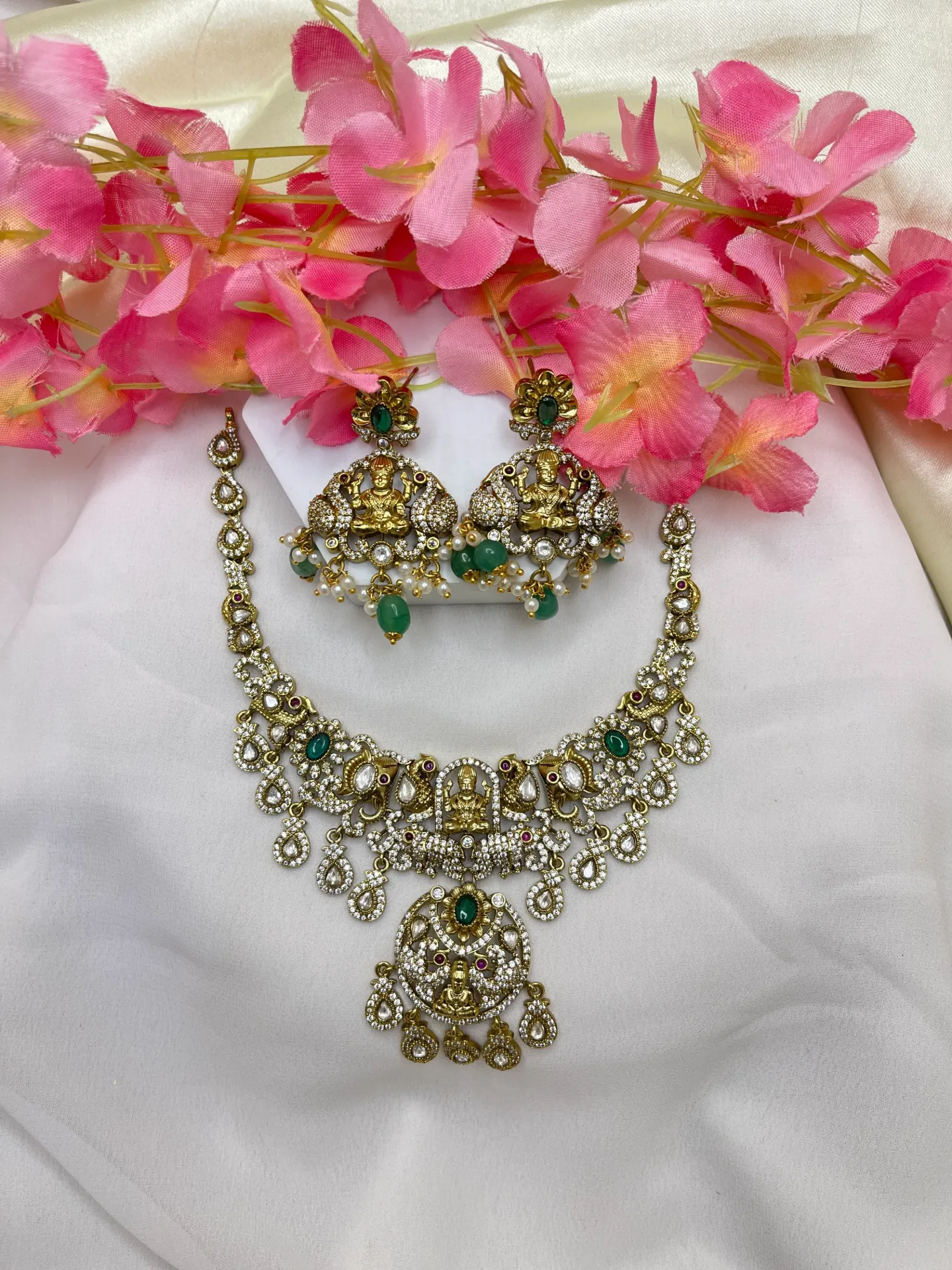 Antique Temple Design Necklace -N299