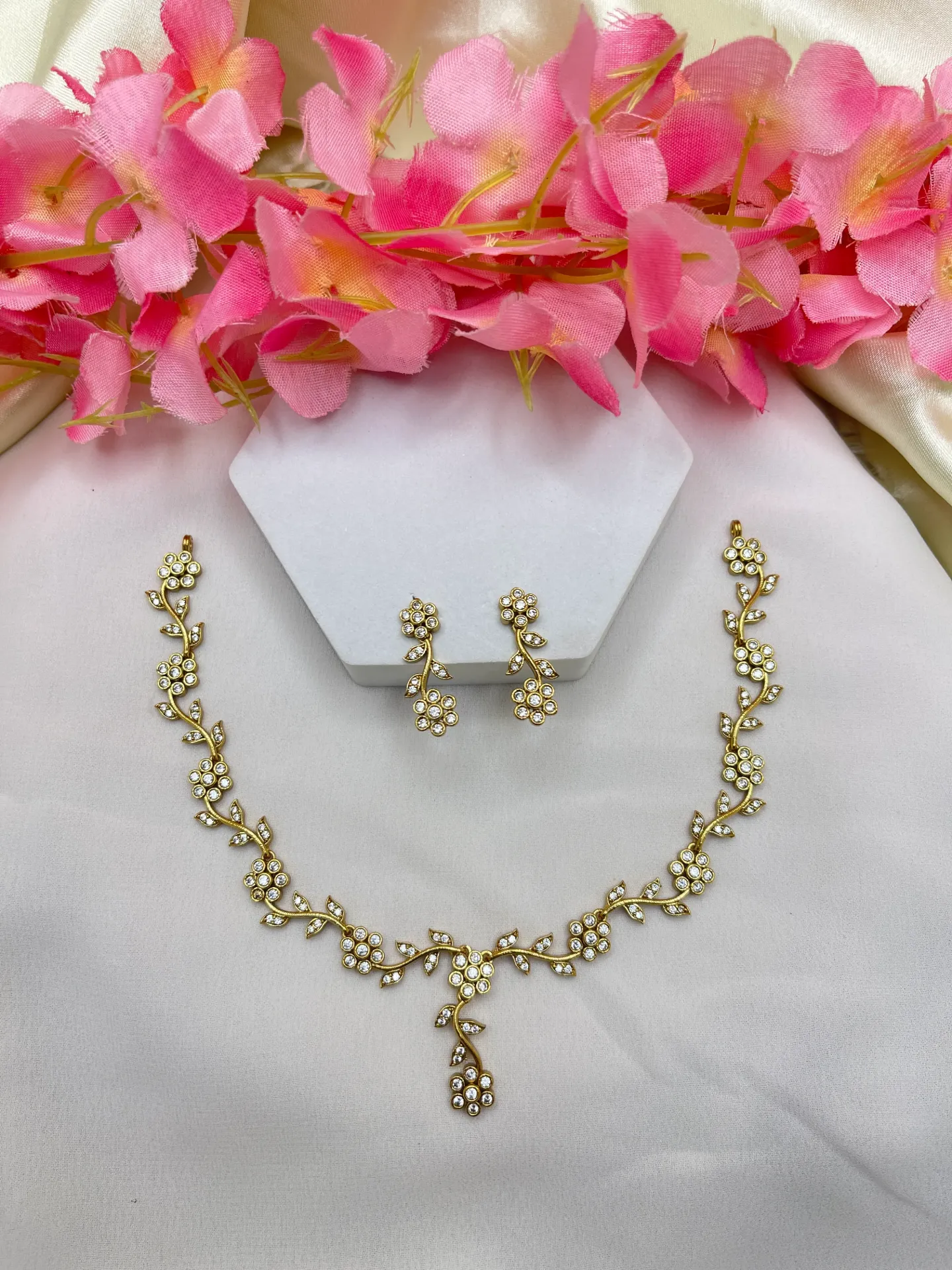 AD Stone Necklace With Earrings -N330