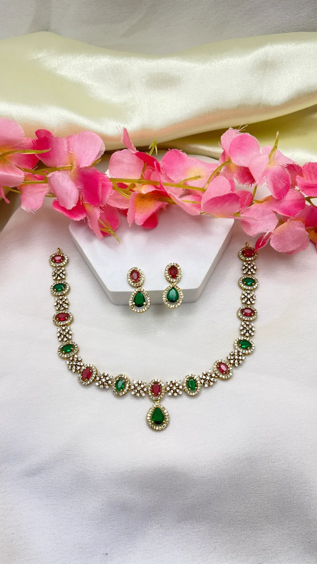 Multi Stone Antique Necklace -N349