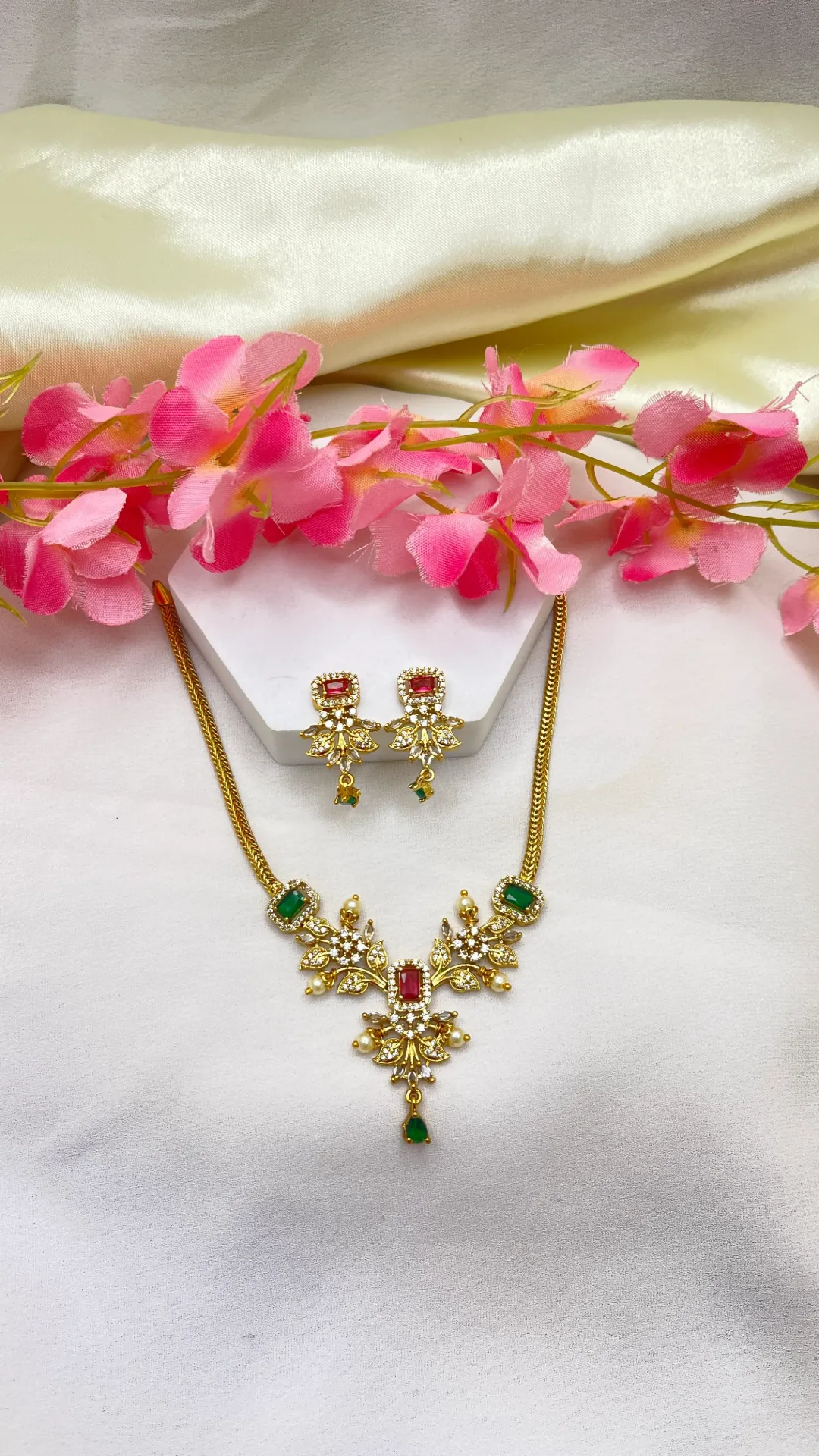 Antique Necklace And Earrings -N361