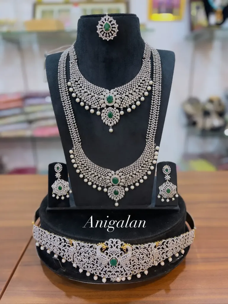 [ADBS023] Anigalan Pushpa AD Zircon & Crimson Ruby Bridal Set -  ADBS023