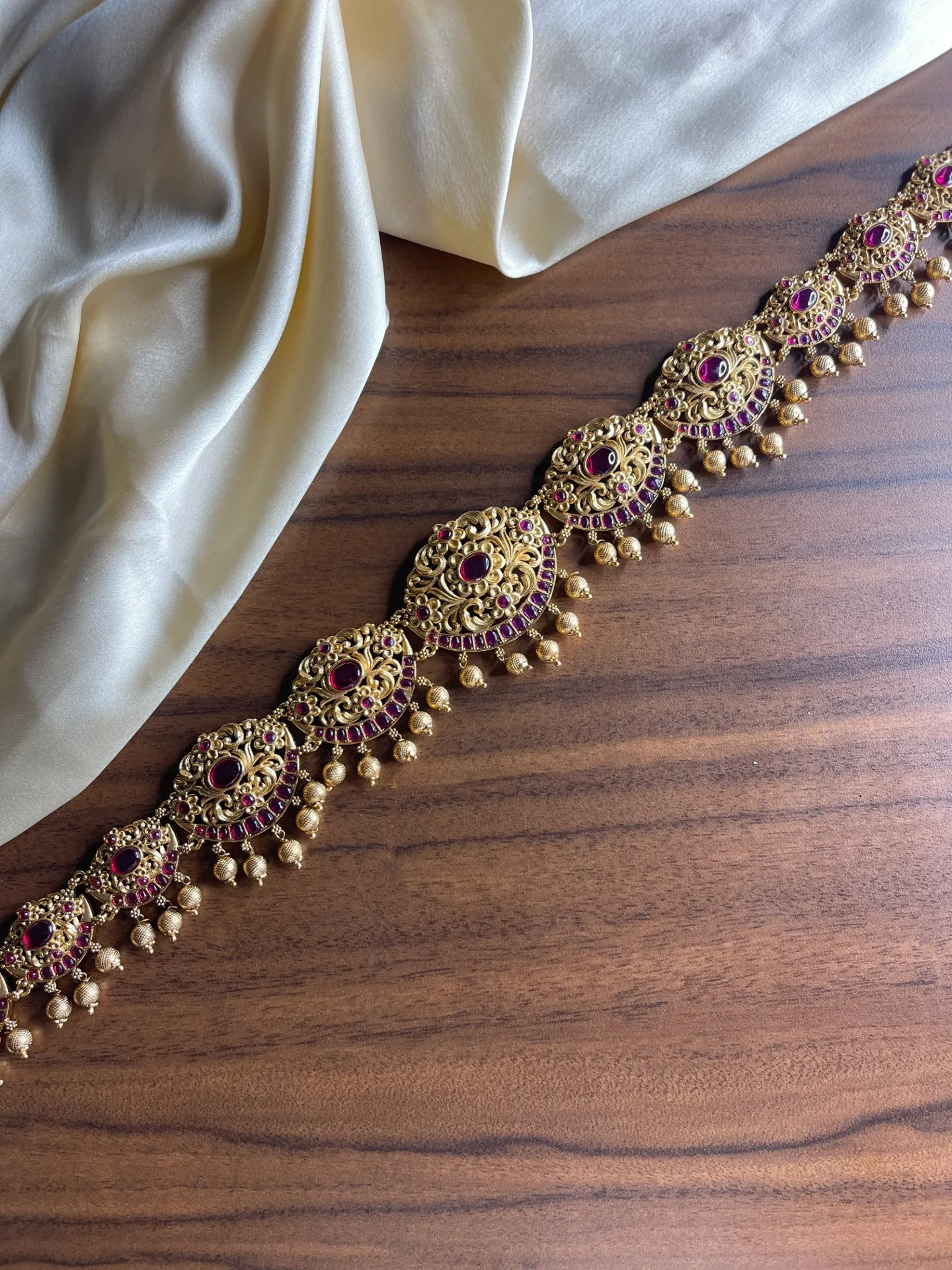 [HB050] Floral Design With Pink Stone Hipchain-HB050