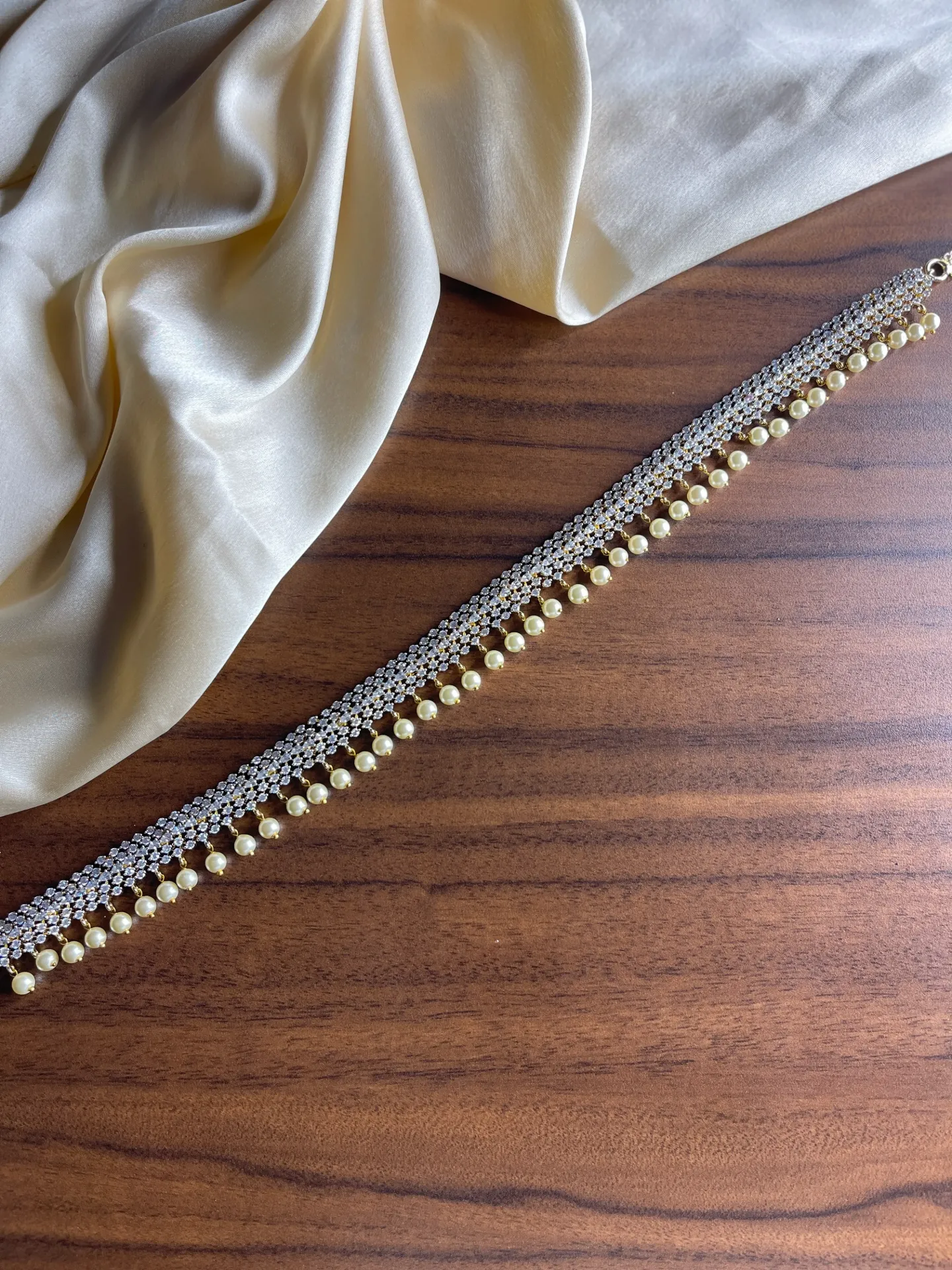 [HB072] AD Stone White Drops Hipchain-HB072