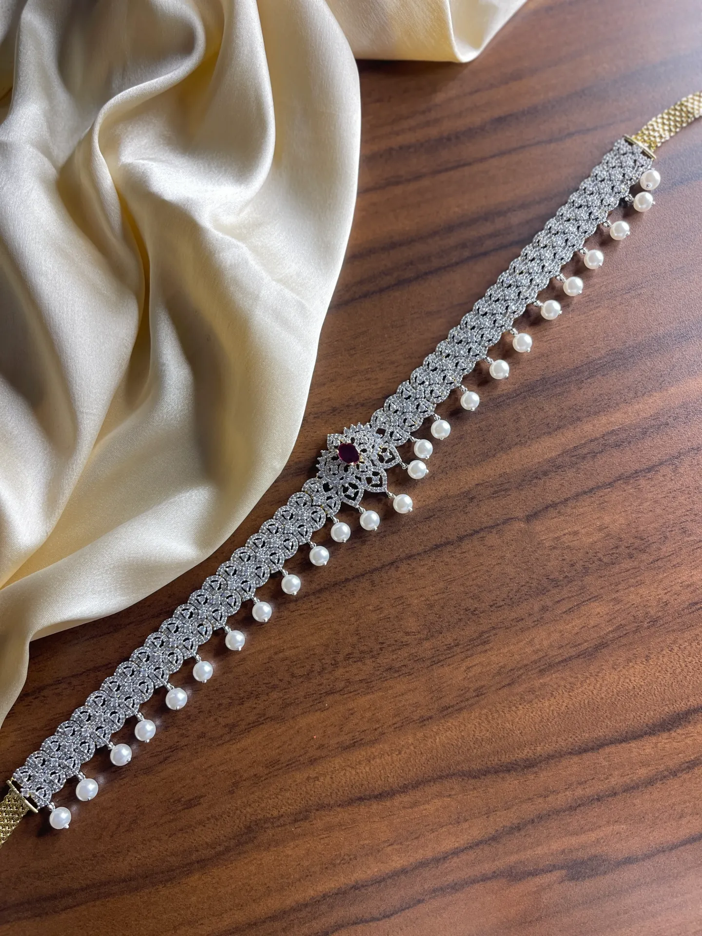 Single Stone Hipchain-HB078