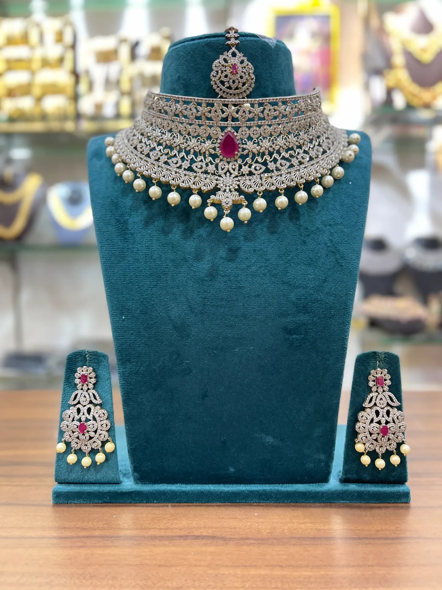 Single Stone Design Choker Set-CHK028