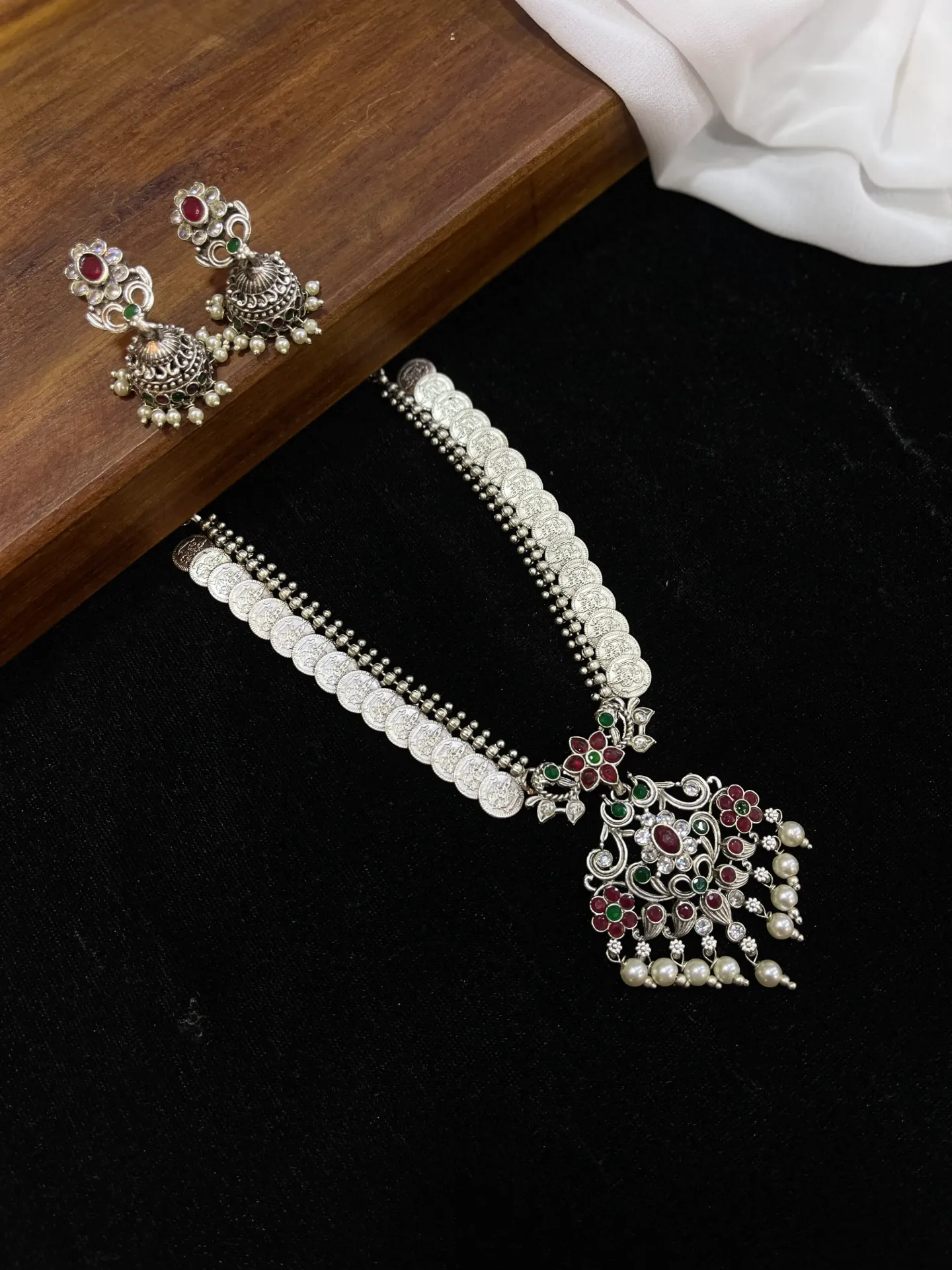 Kasu Design Oxi Necklace With Earrings-N09