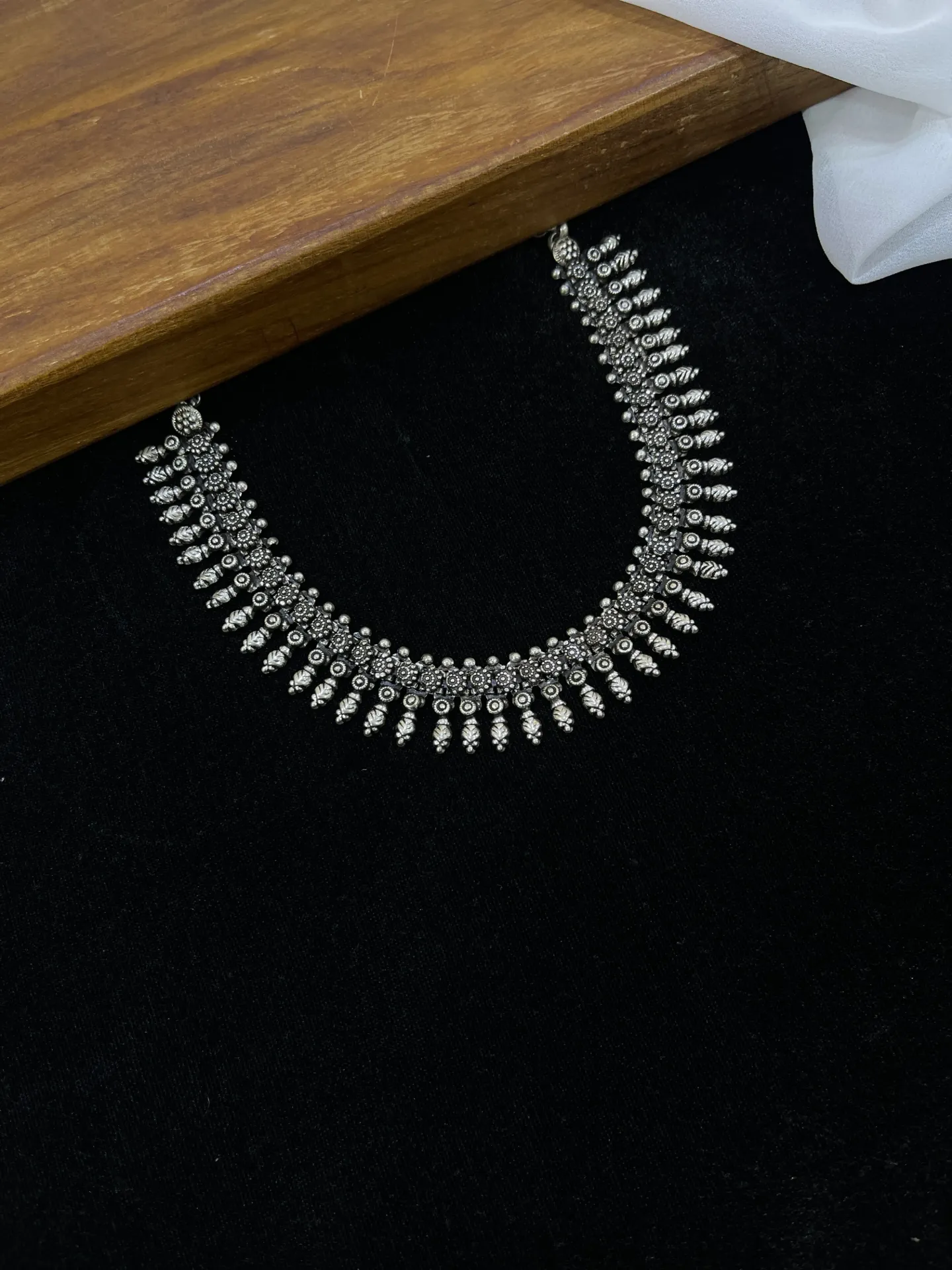 Black Oxi Necklace -N47