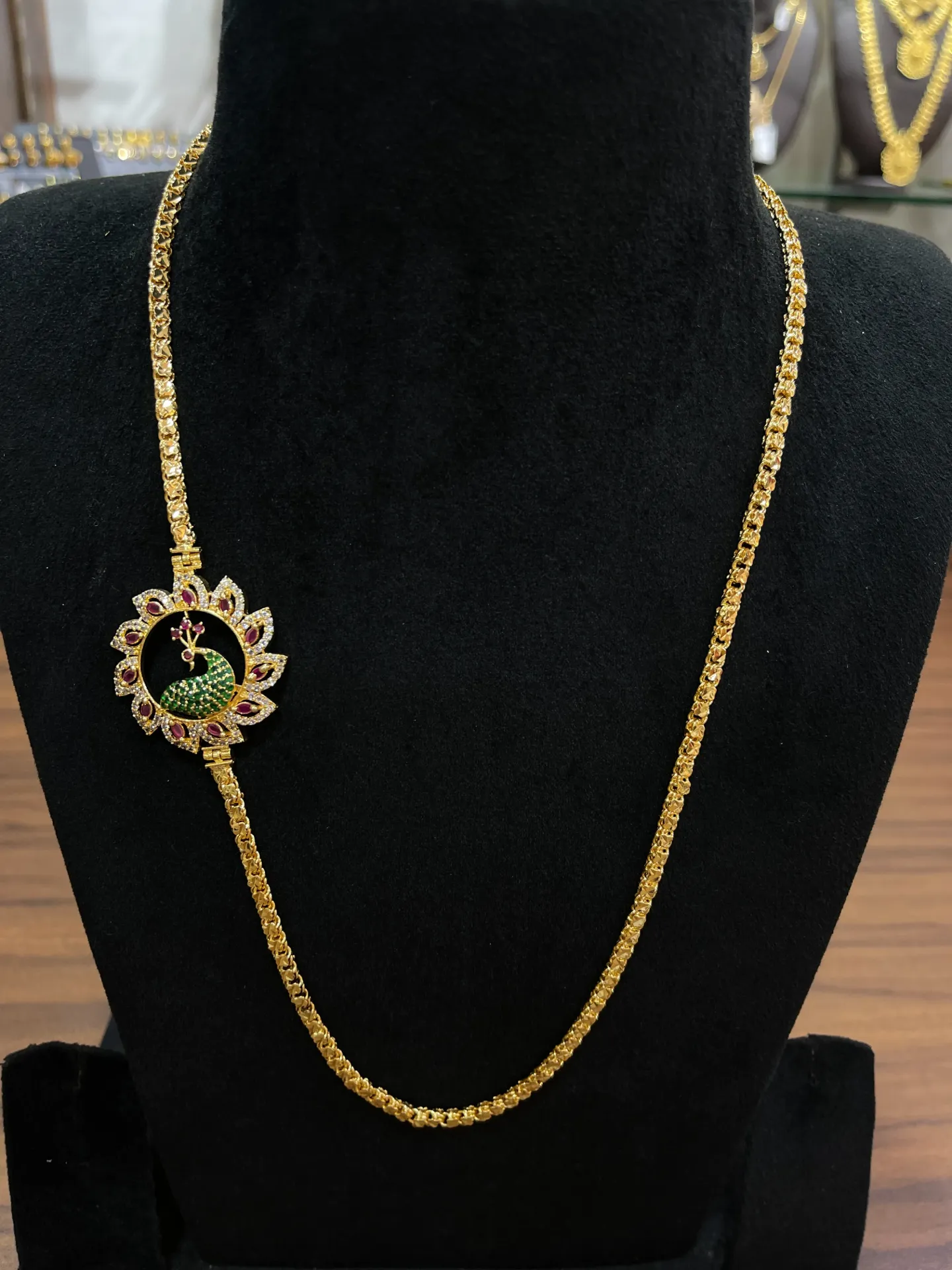Exquisite Mogappu Necklaces | Traditional Side Pendant Chains MGP 10