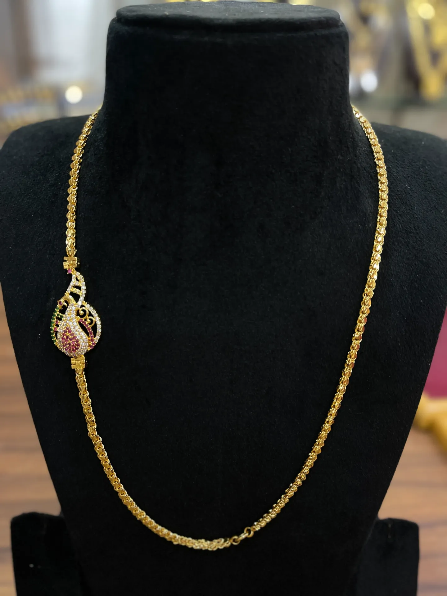 Exquisite Mogappu Necklaces | Traditional Side Pendant Chains MGP 23